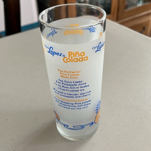 Vintage pina colada glass with recipe on back - Picture 3 of 7